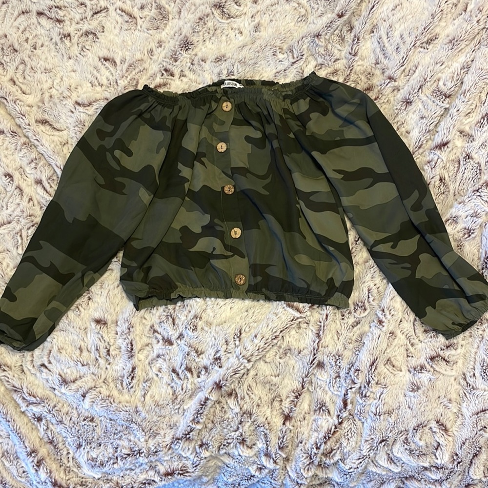 Cropped of the Shoulder Blouse